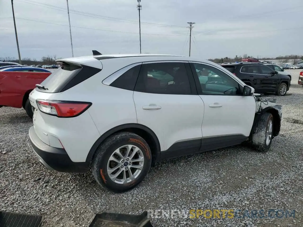3 fotografías del automóvil dañado 1FMCU0G68LUA24809 FORD ESCAPE 2020