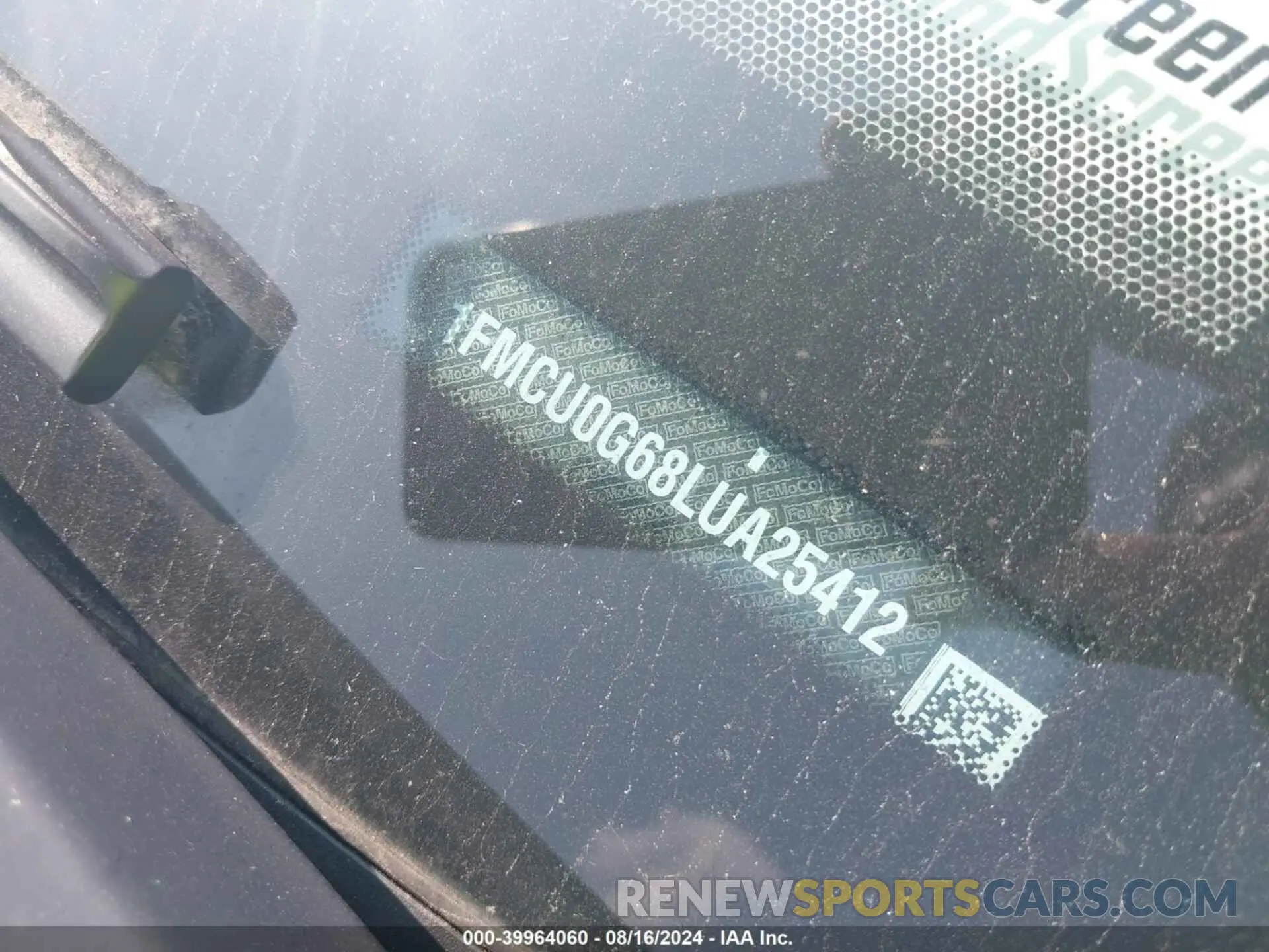 9 fotografías del automóvil dañado 1FMCU0G68LUA25412 FORD ESCAPE 2020