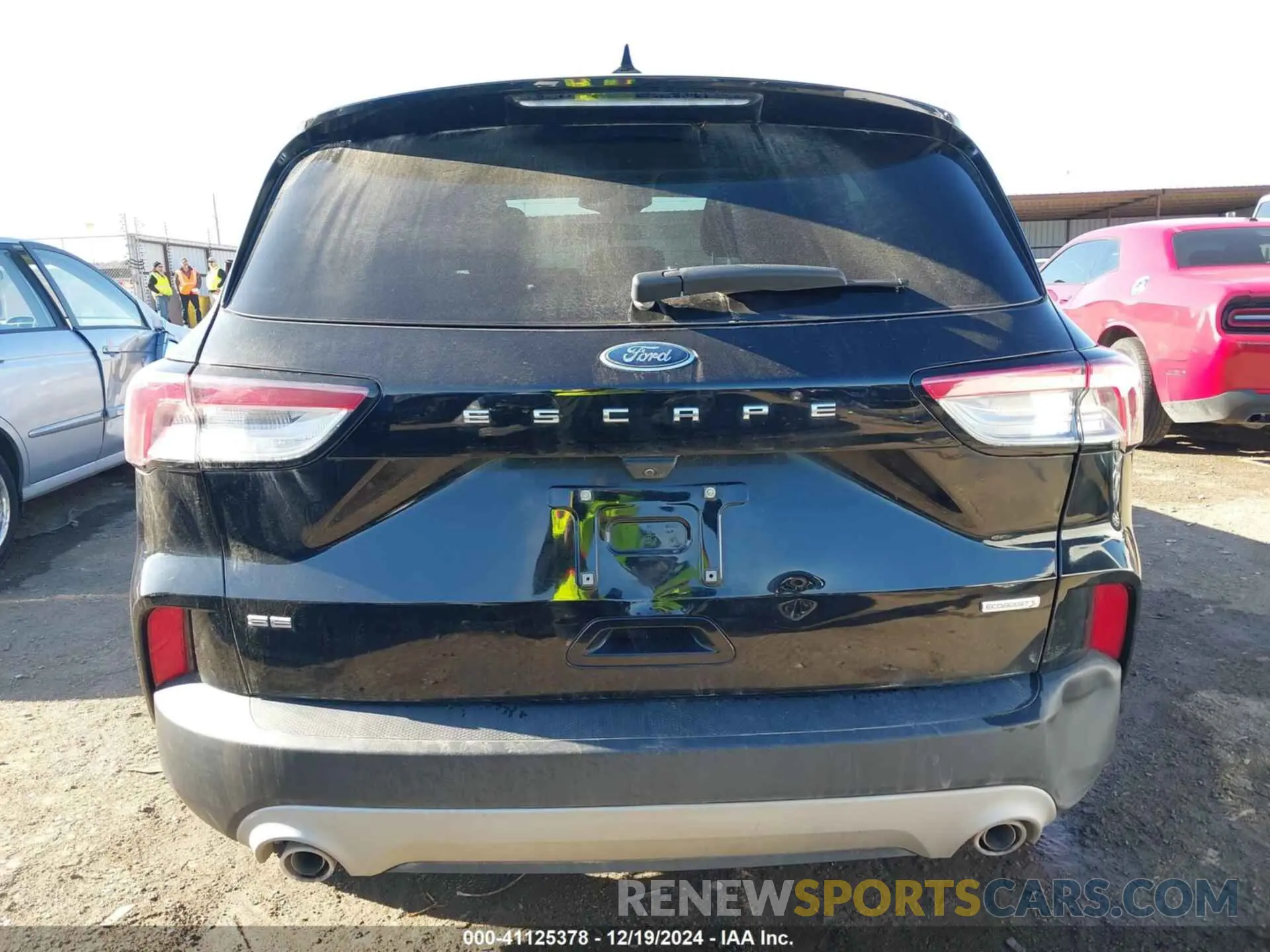 17 fotografías del automóvil dañado 1FMCU0G68LUA76411 FORD ESCAPE 2020