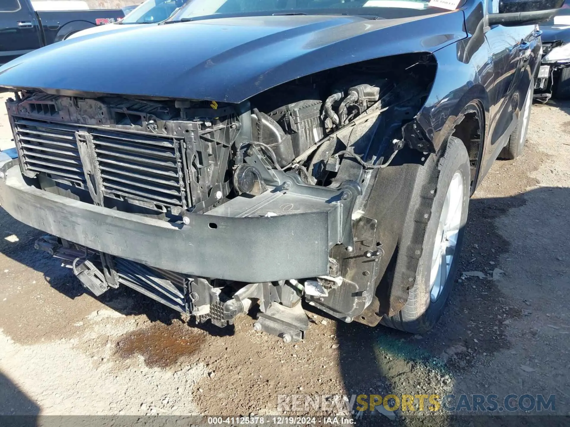 18 fotografías del automóvil dañado 1FMCU0G68LUA76411 FORD ESCAPE 2020