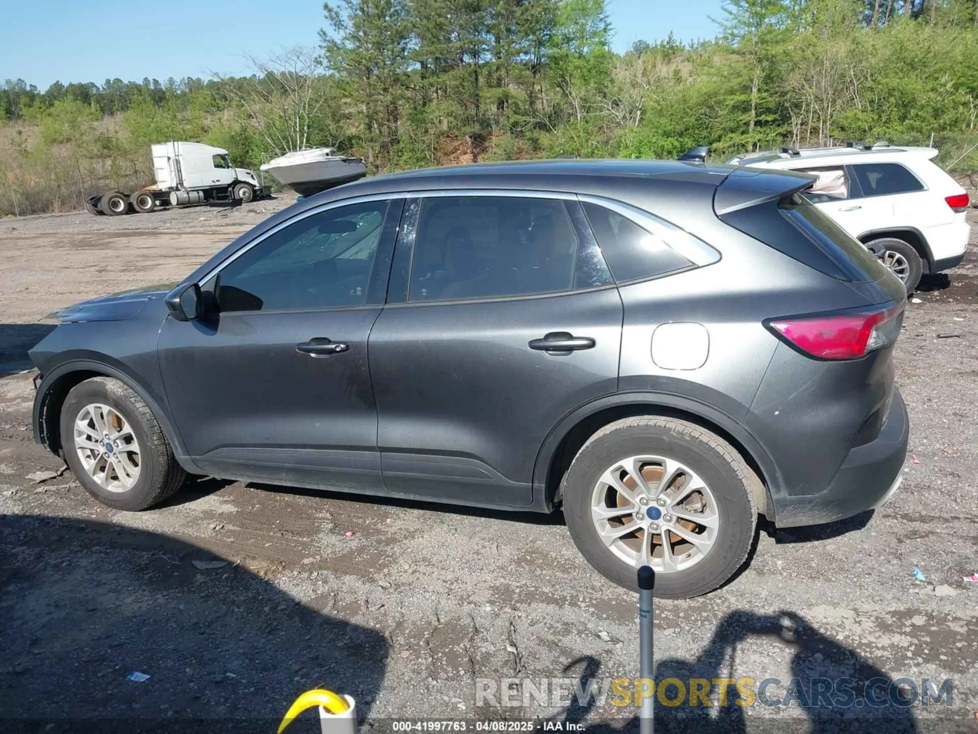 14 fotografías del automóvil dañado 1FMCU0G68LUA85285 FORD ESCAPE 2020