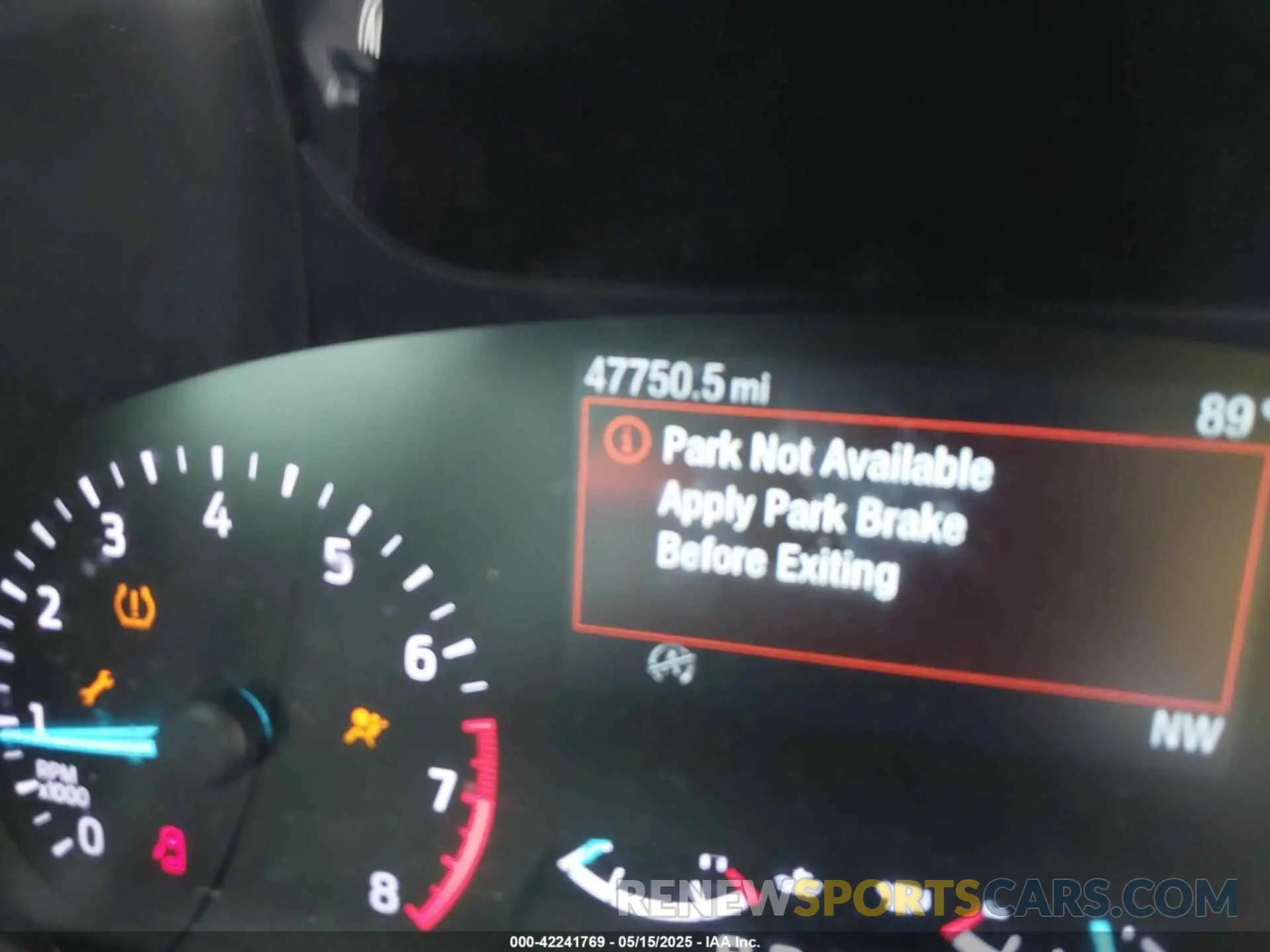 7 fotografías del automóvil dañado 1FMCU0G68LUB22240 FORD ESCAPE 2020
