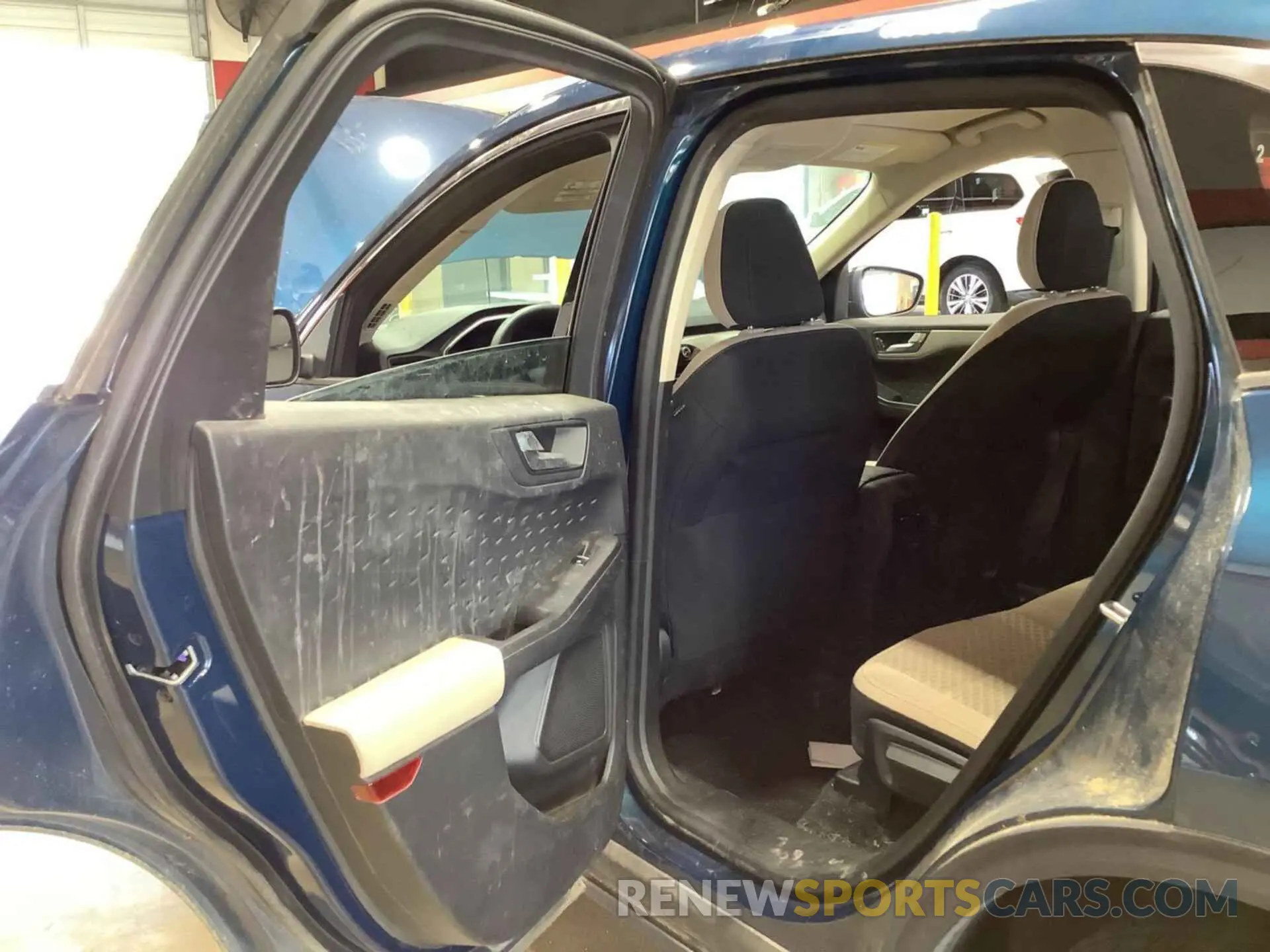 20 fotografías del automóvil dañado 1FMCU0G68LUB45078 FORD ESCAPE 2020