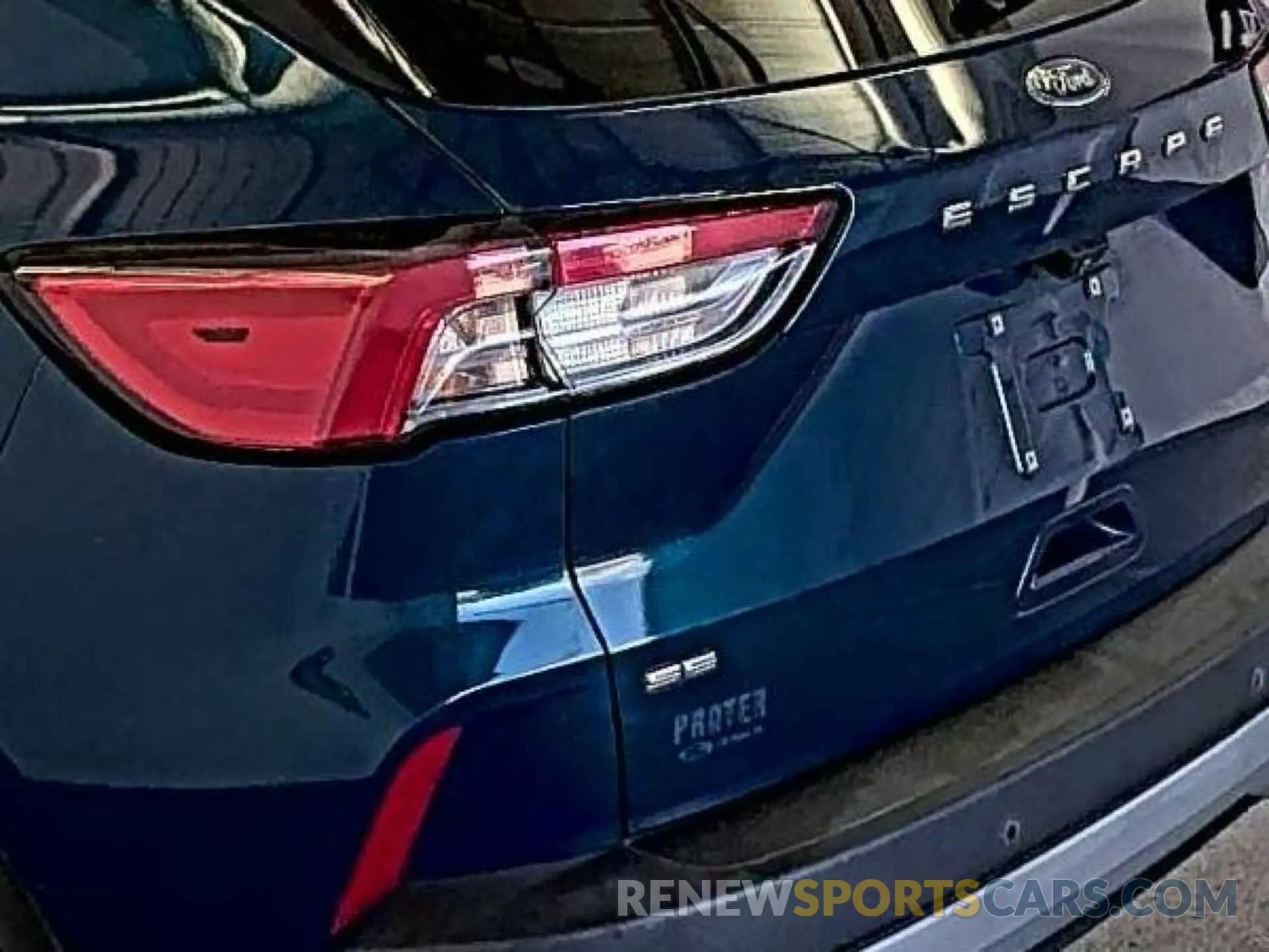 23 fotografías del automóvil dañado 1FMCU0G68LUB45078 FORD ESCAPE 2020