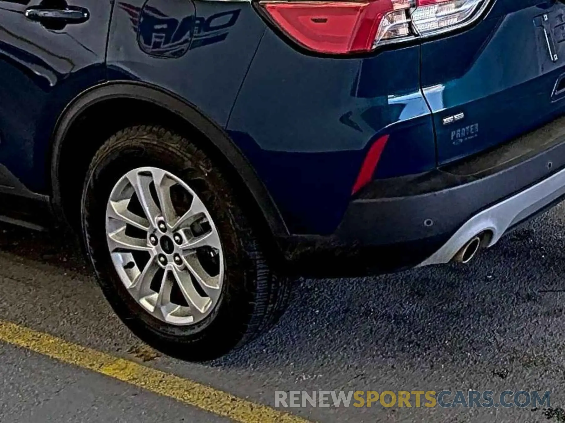 26 fotografías del automóvil dañado 1FMCU0G68LUB45078 FORD ESCAPE 2020