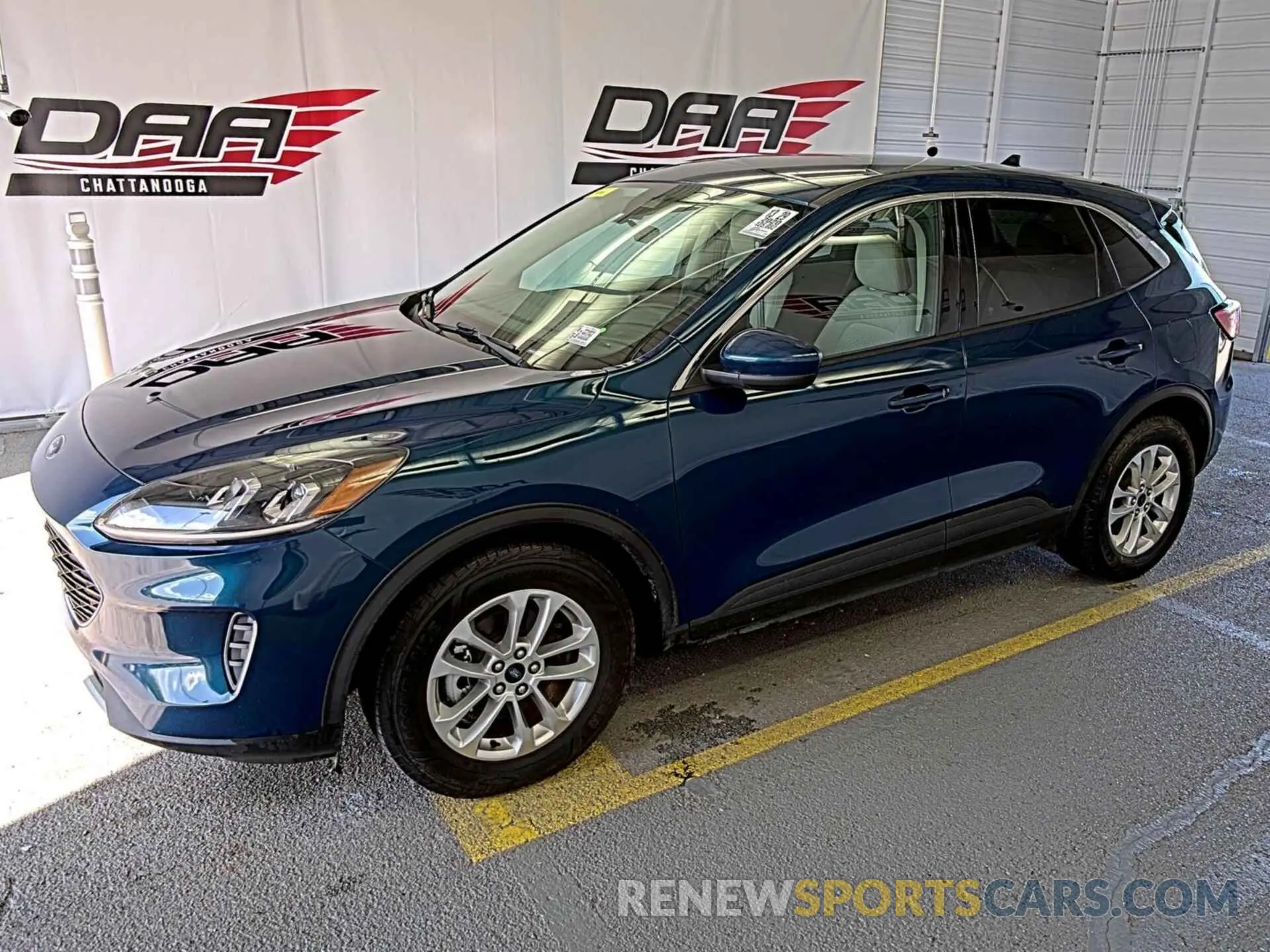 29 fotografías del automóvil dañado 1FMCU0G68LUB45078 FORD ESCAPE 2020