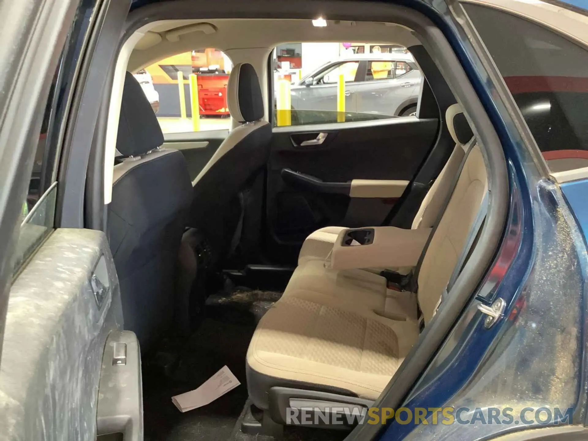 38 fotografías del automóvil dañado 1FMCU0G68LUB45078 FORD ESCAPE 2020