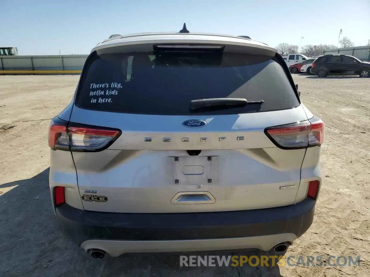 6 fotografías del automóvil dañado 1FMCU0G68LUB78758 FORD ESCAPE 2020