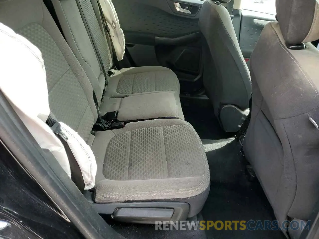 11 fotografías del automóvil dañado 1FMCU0G68LUC21771 FORD ESCAPE 2020