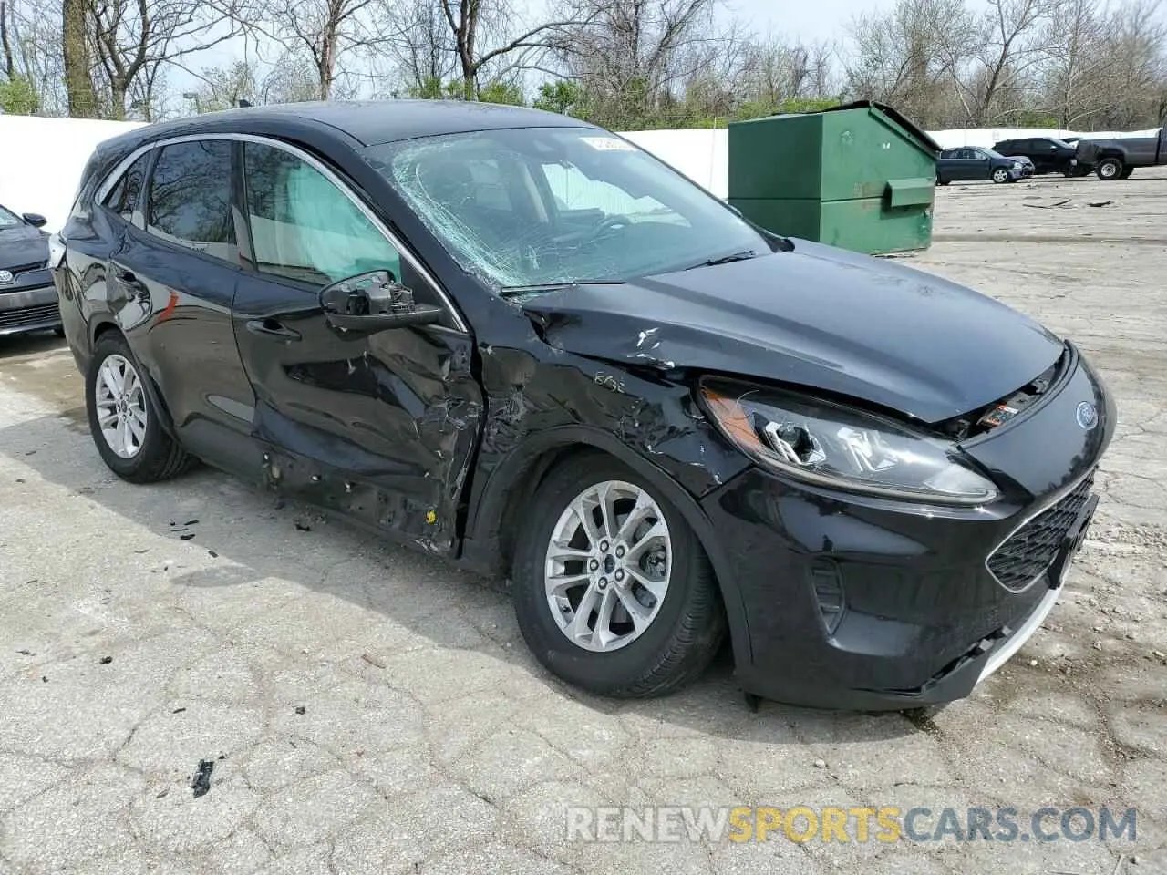 4 fotografías del automóvil dañado 1FMCU0G68LUC21771 FORD ESCAPE 2020