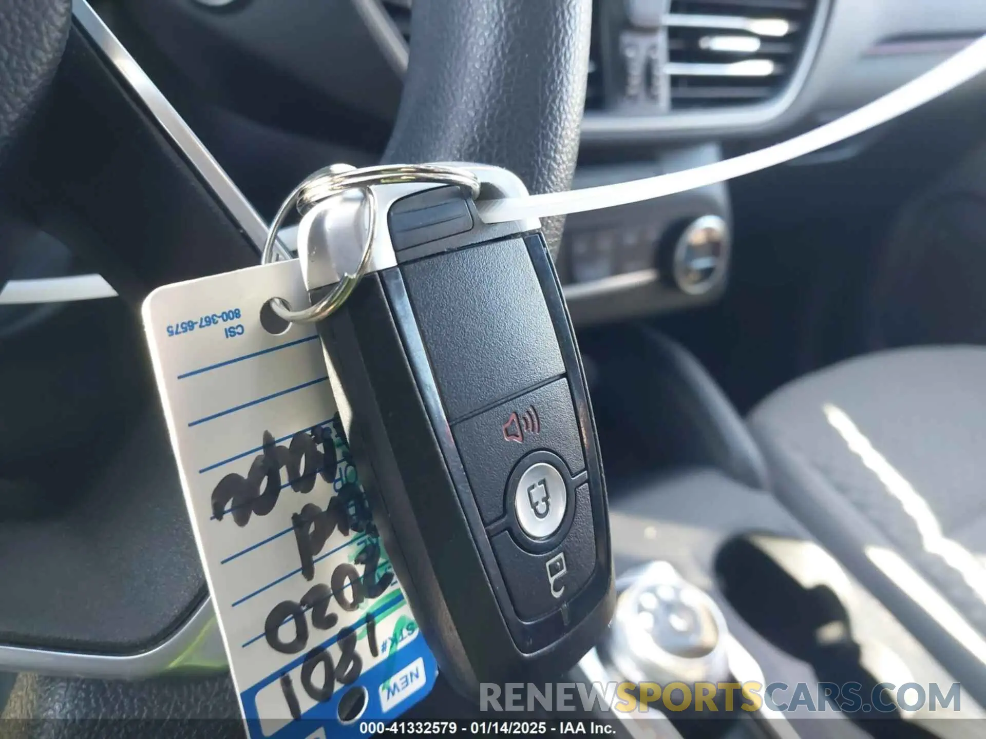 11 fotografías del automóvil dañado 1FMCU0G69LUA65918 FORD ESCAPE 2020