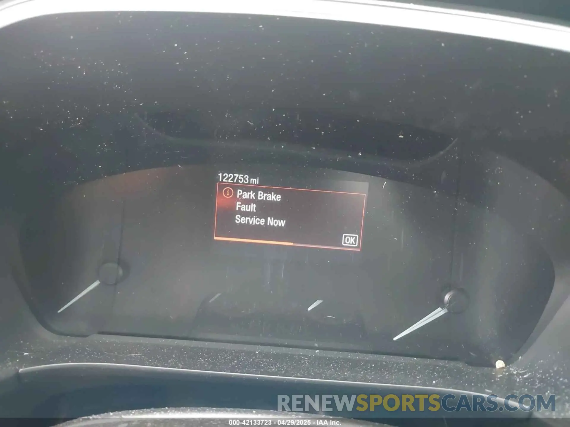 7 fotografías del automóvil dañado 1FMCU0G69LUA75204 FORD ESCAPE 2020