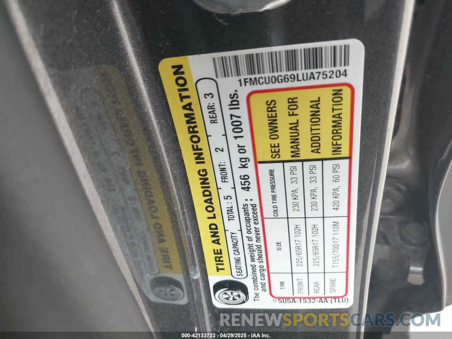 9 fotografías del automóvil dañado 1FMCU0G69LUA75204 FORD ESCAPE 2020