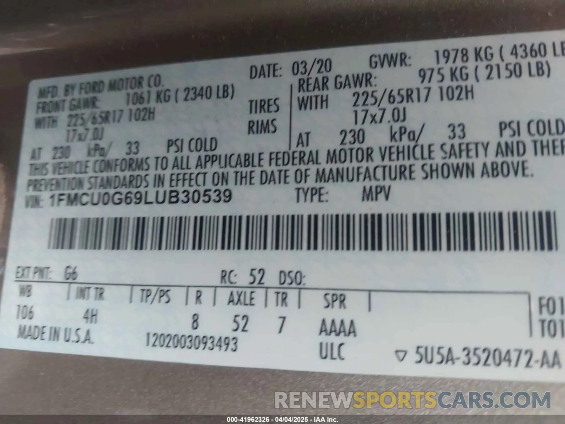 9 fotografías del automóvil dañado 1FMCU0G69LUB30539 FORD ESCAPE 2020