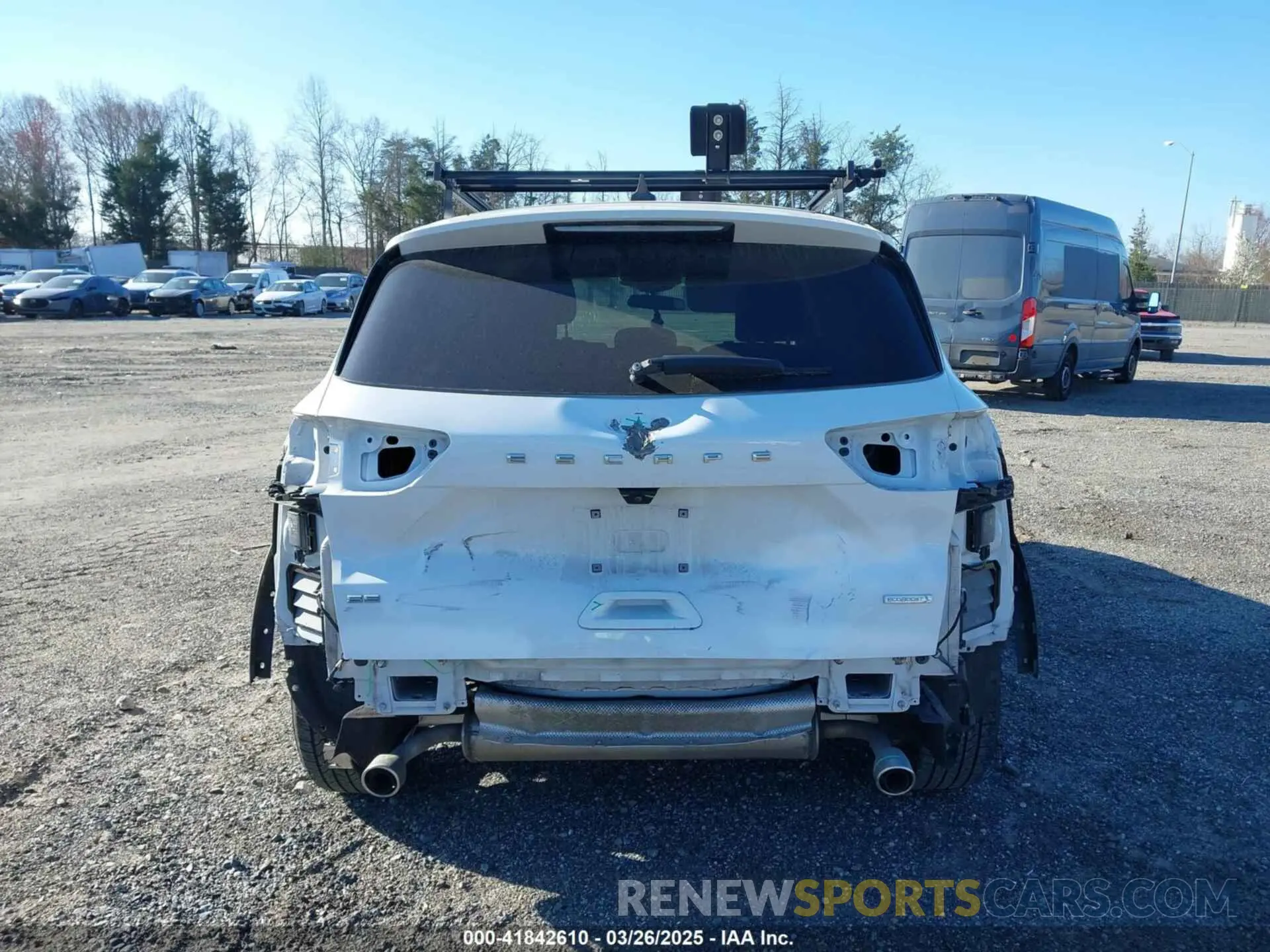 16 fotografías del automóvil dañado 1FMCU0G69LUB74041 FORD ESCAPE 2020