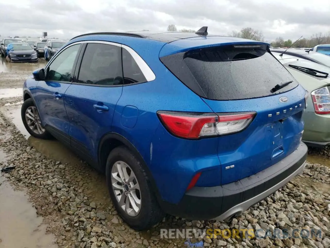 2 fotografías del automóvil dañado 1FMCU0G69LUC06602 FORD ESCAPE 2020