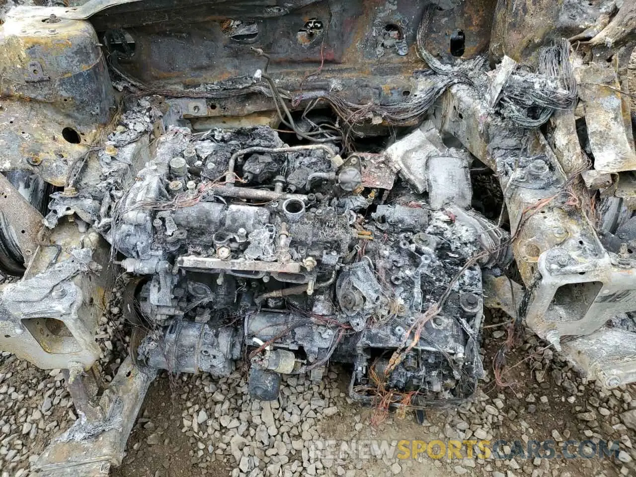 13 fotografías del automóvil dañado 1FMCU0G69LUC38627 FORD ESCAPE 2020