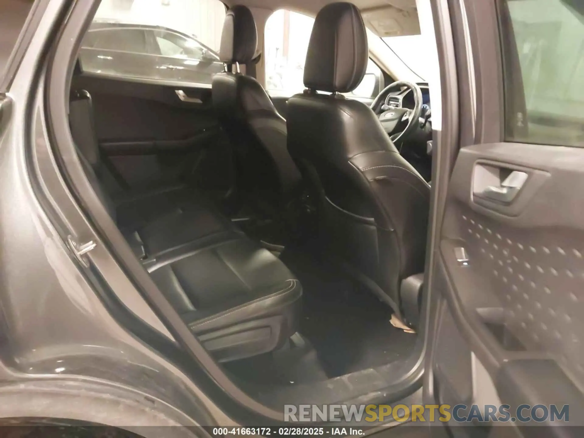 8 fotografías del automóvil dañado 1FMCU0H60LUA14872 FORD ESCAPE 2020