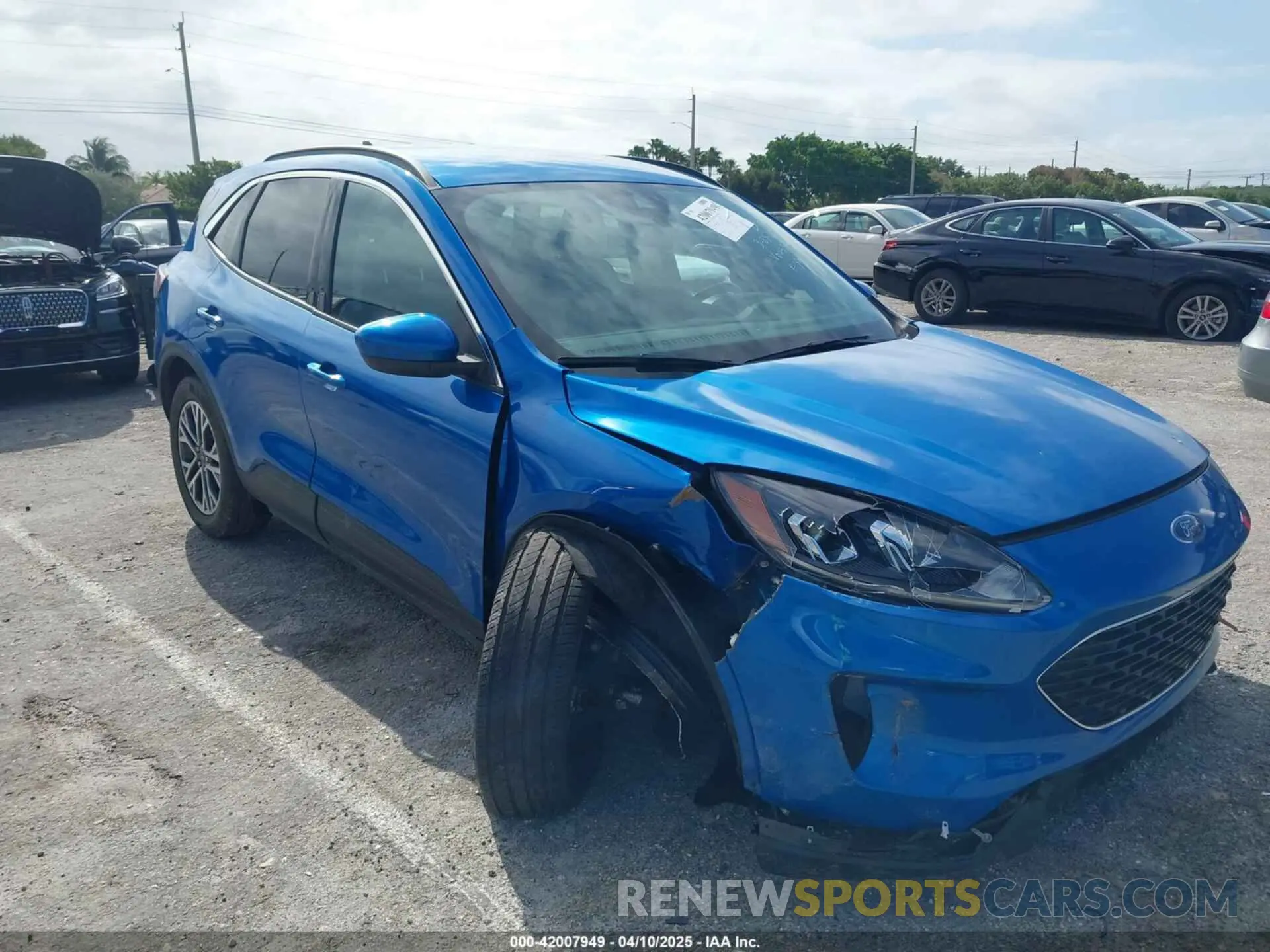 6 fotografías del automóvil dañado 1FMCU0H60LUB45316 FORD ESCAPE 2020