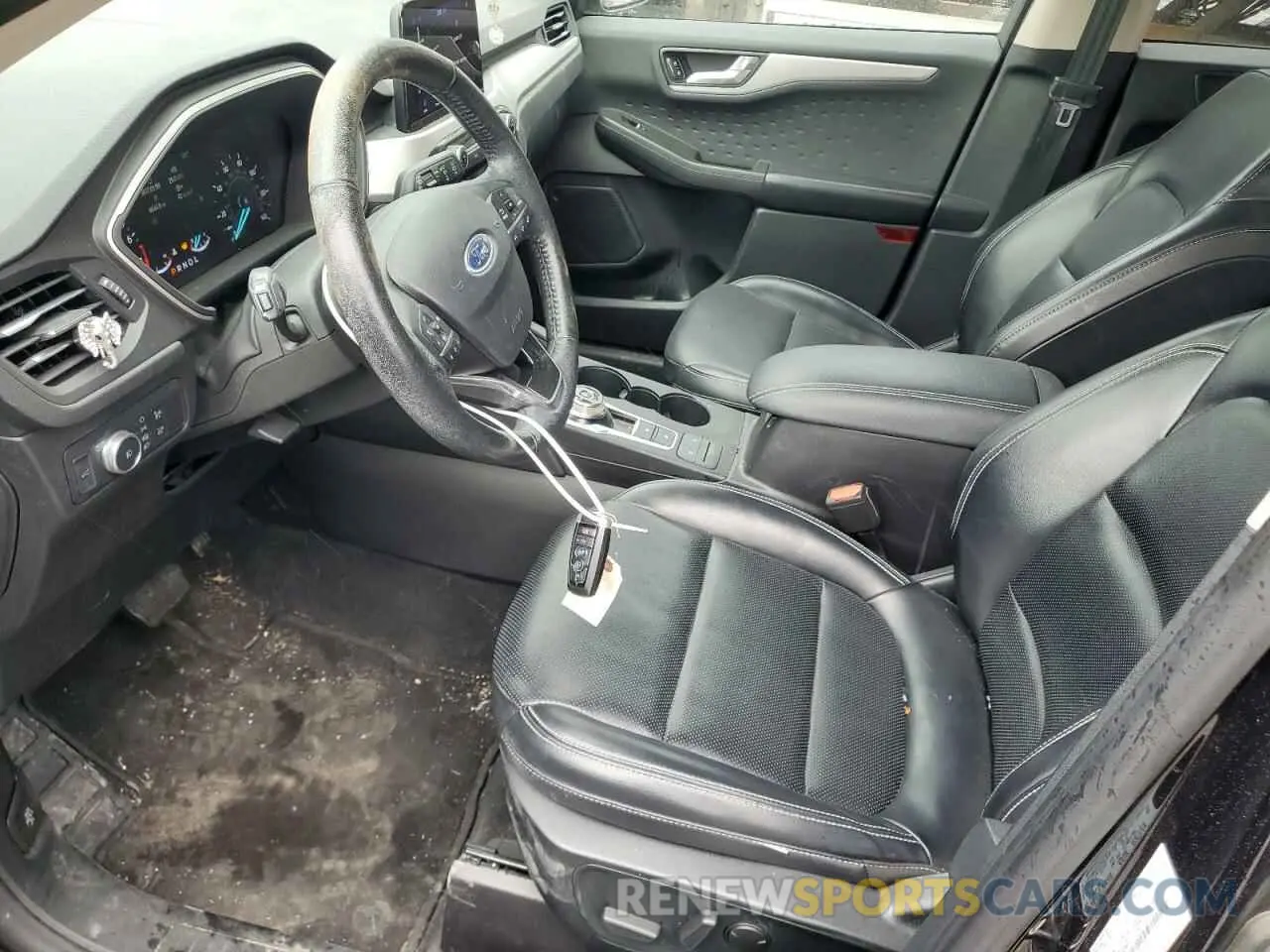 7 fotografías del automóvil dañado 1FMCU0H64LUA32985 FORD ESCAPE 2020