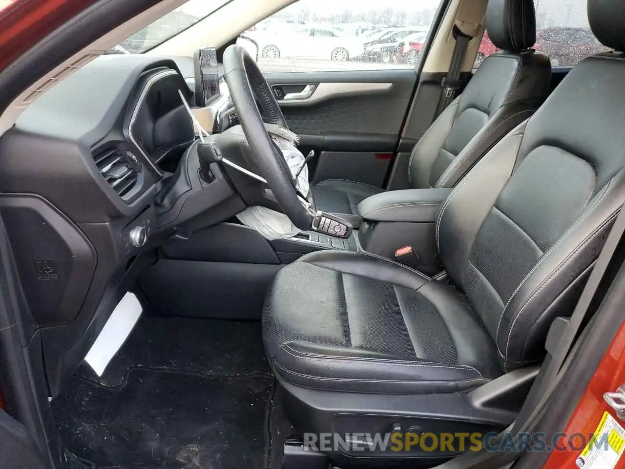 7 fotografías del automóvil dañado 1FMCU0H64LUA74184 FORD ESCAPE 2020