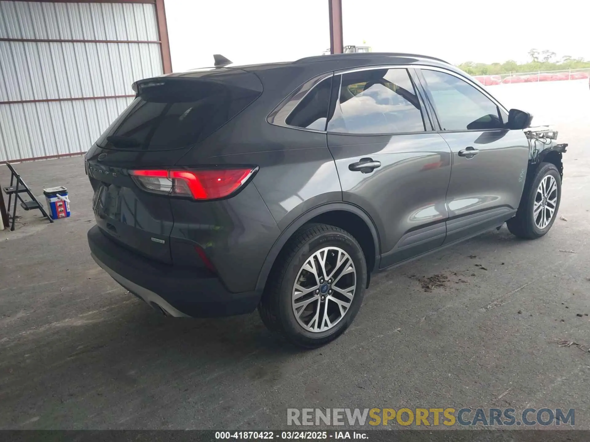 4 fotografías del automóvil dañado 1FMCU0H64LUA94404 FORD ESCAPE 2020