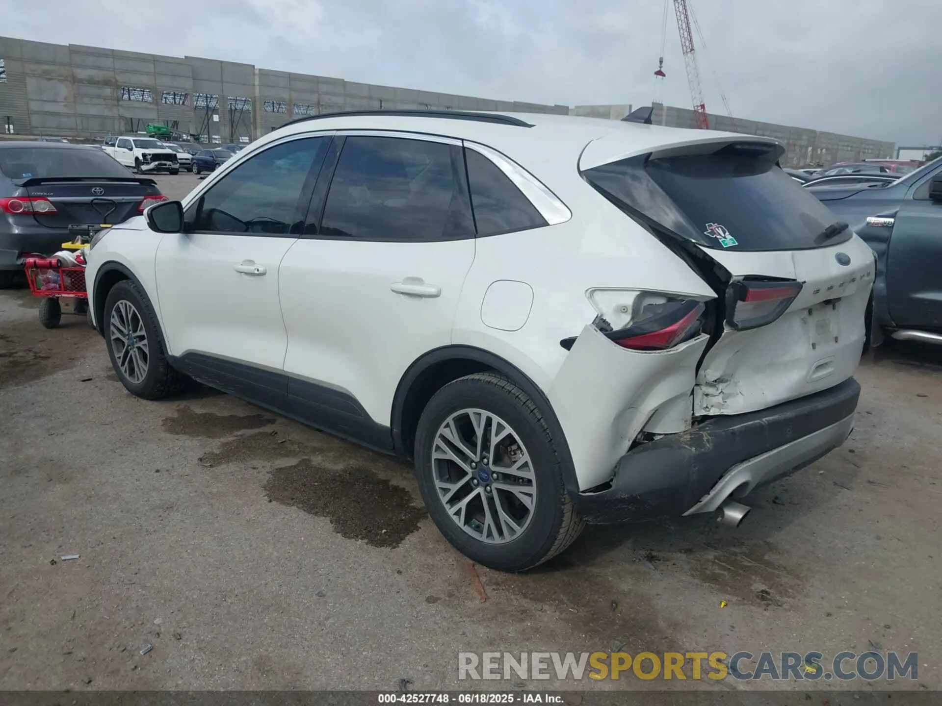 3 fotografías del automóvil dañado 1FMCU0H64LUB23965 FORD ESCAPE 2020