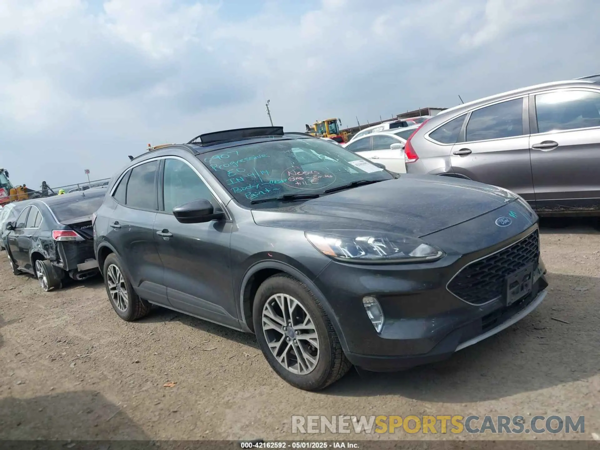 13 fotografías del automóvil dañado 1FMCU0H65LUA32736 FORD ESCAPE 2020