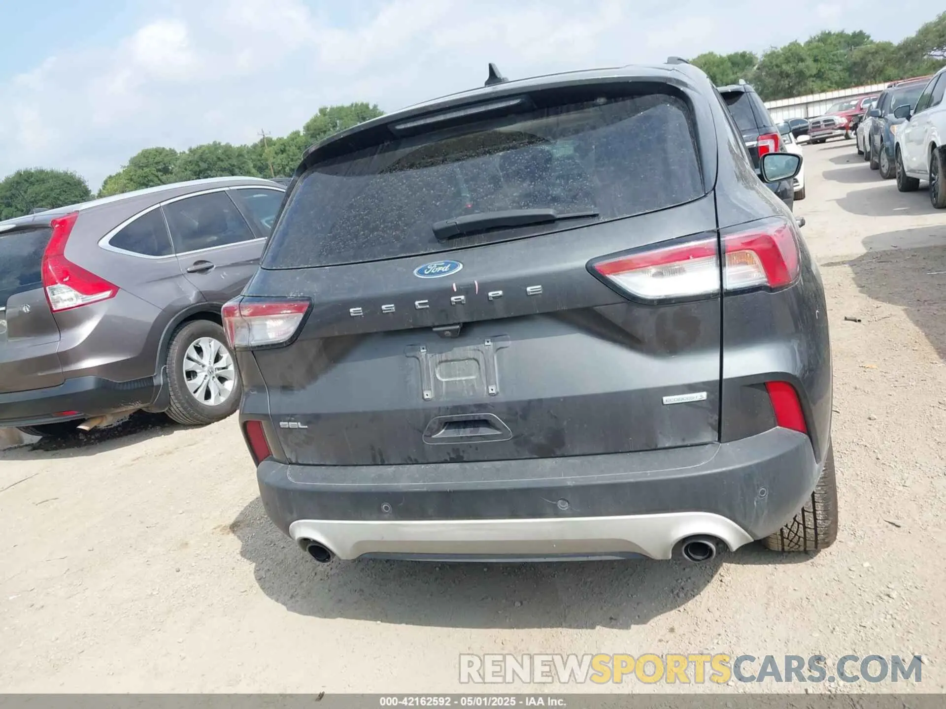 16 fotografías del automóvil dañado 1FMCU0H65LUA32736 FORD ESCAPE 2020