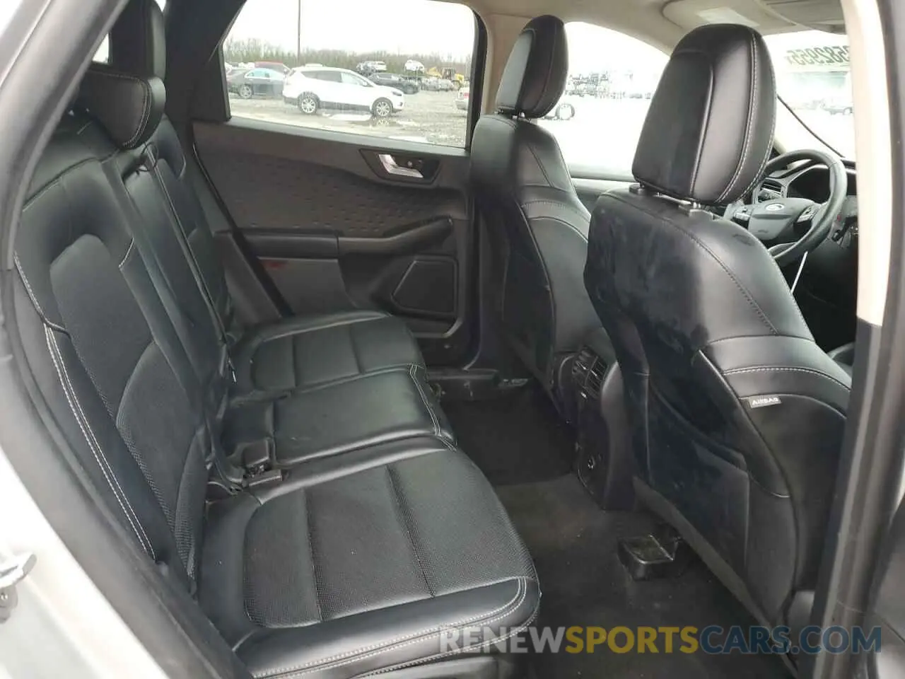 11 fotografías del automóvil dañado 1FMCU0H65LUB43030 FORD ESCAPE 2020