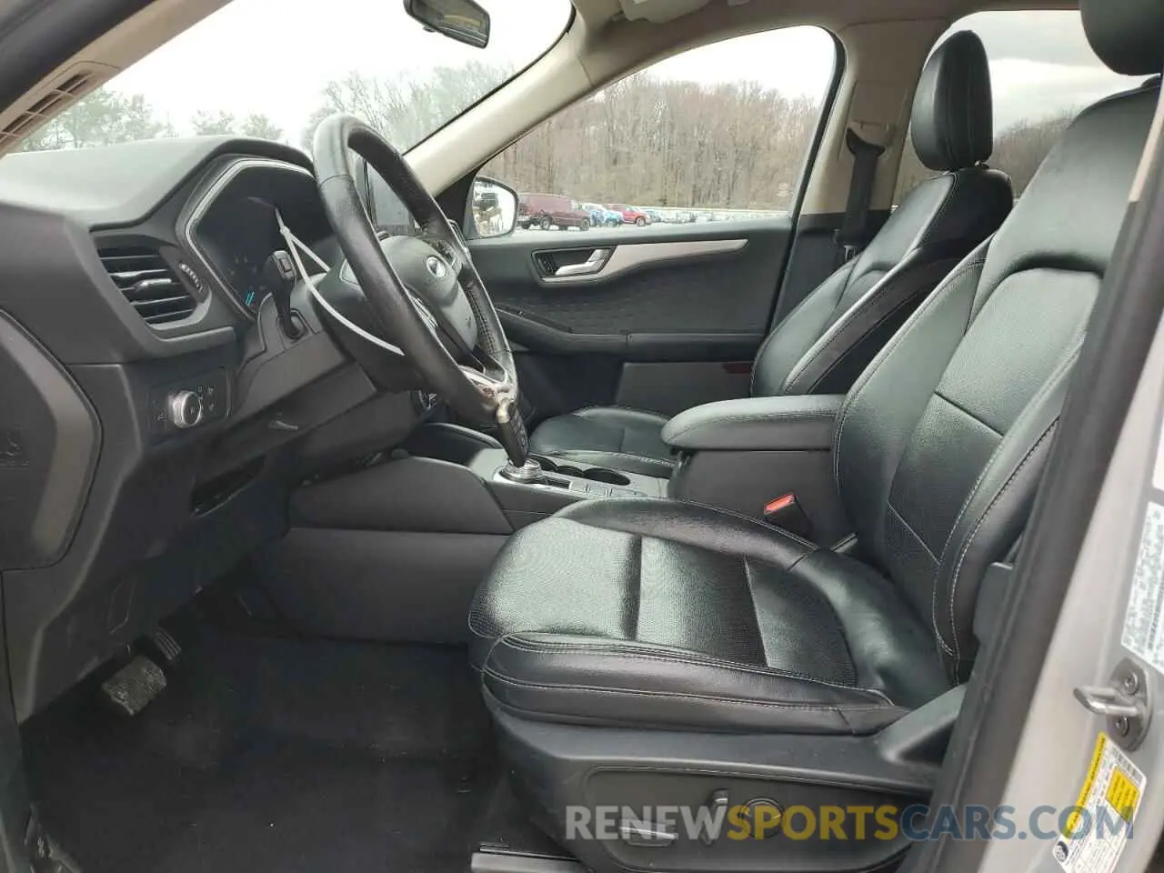 7 fotografías del automóvil dañado 1FMCU0H65LUB43030 FORD ESCAPE 2020