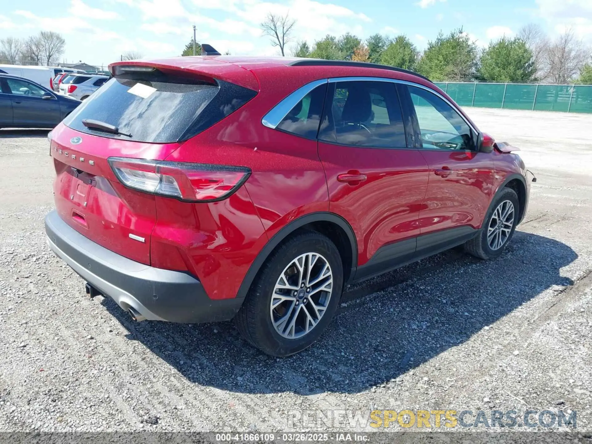 4 fotografías del automóvil dañado 1FMCU0H65LUB62435 FORD ESCAPE 2020