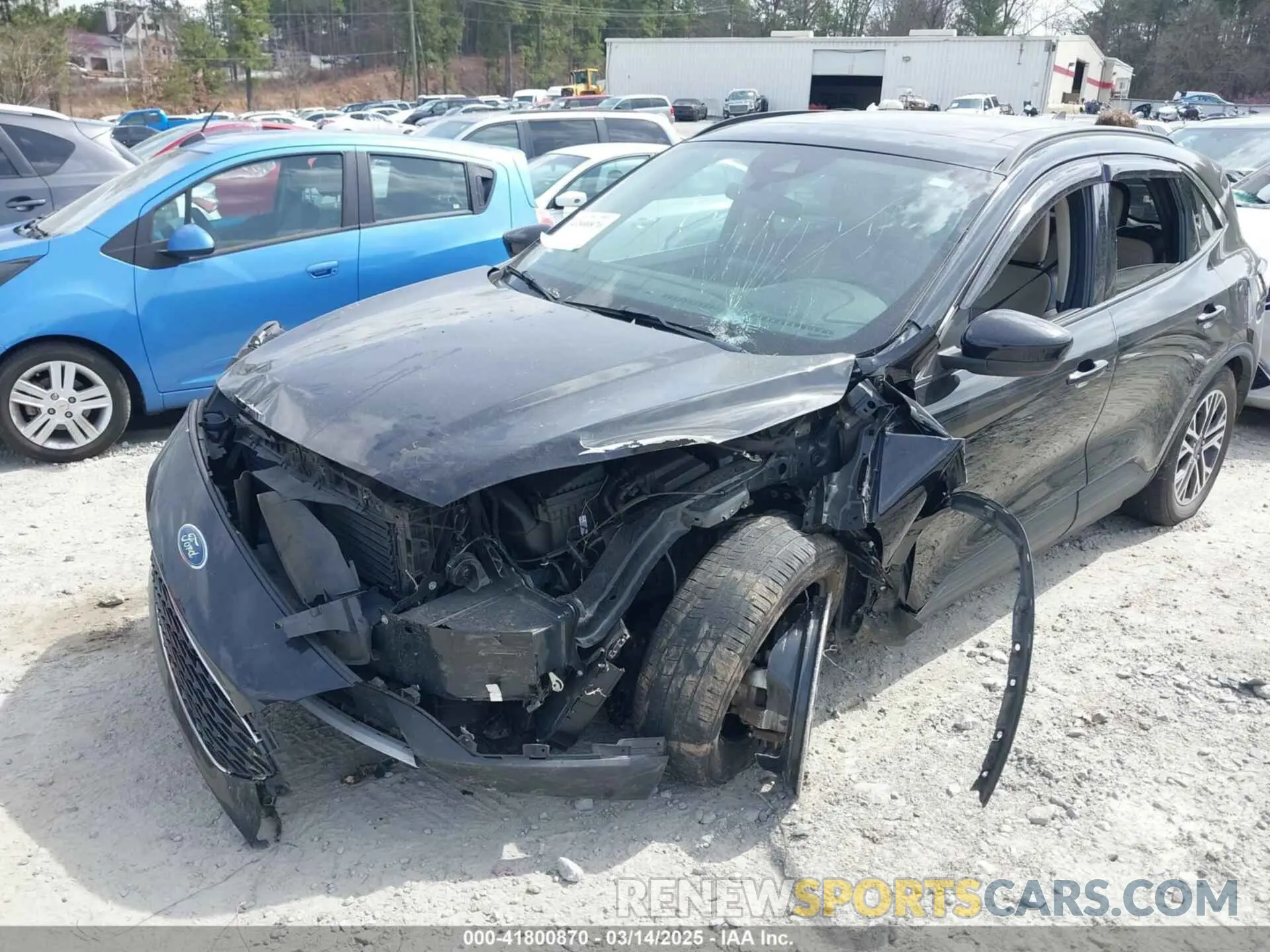 2 fotografías del automóvil dañado 1FMCU0H66LUA91858 FORD ESCAPE 2020
