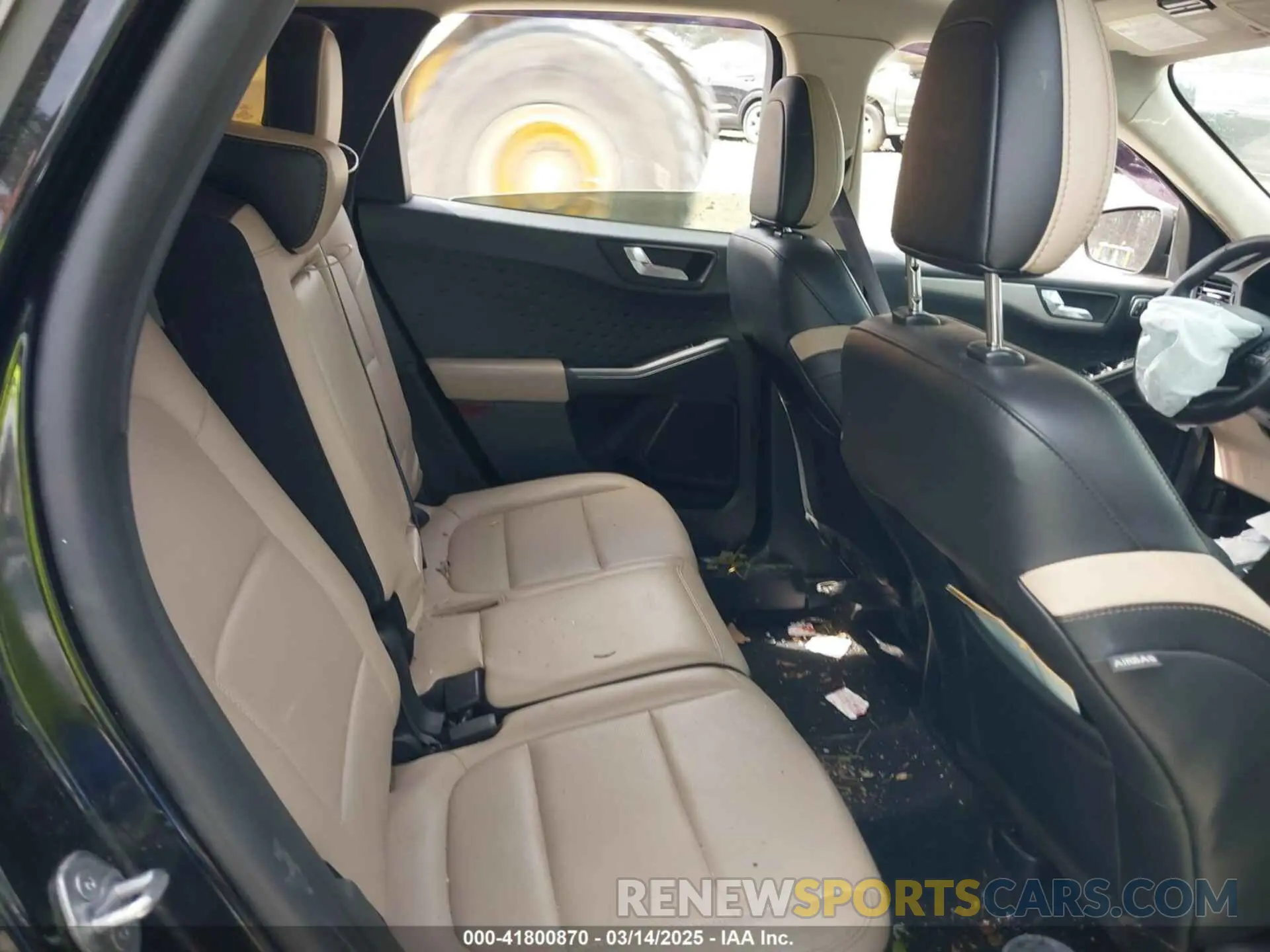 8 fotografías del automóvil dañado 1FMCU0H66LUA91858 FORD ESCAPE 2020
