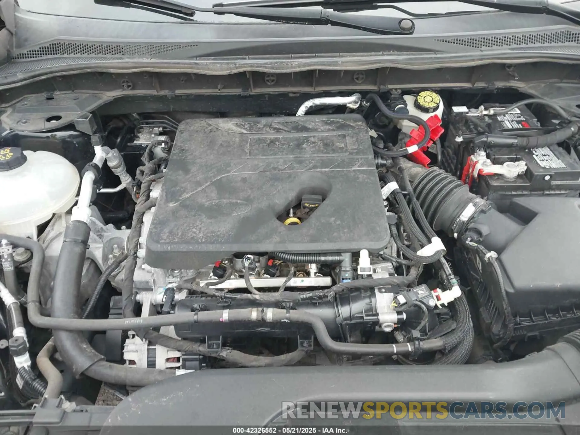 10 fotografías del automóvil dañado 1FMCU0H66LUB10277 FORD ESCAPE 2020