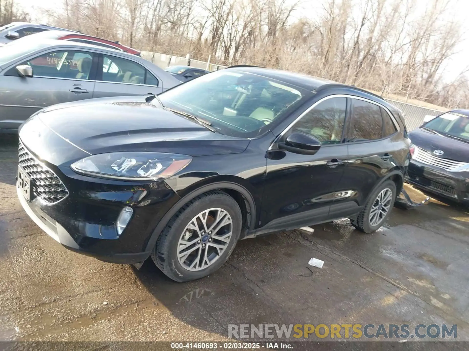 15 fotografías del automóvil dañado 1FMCU0H66LUB65697 FORD ESCAPE 2020
