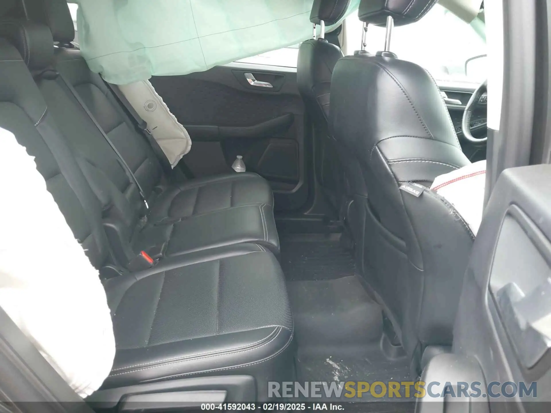 8 fotografías del automóvil dañado 1FMCU0H66LUB69653 FORD ESCAPE 2020