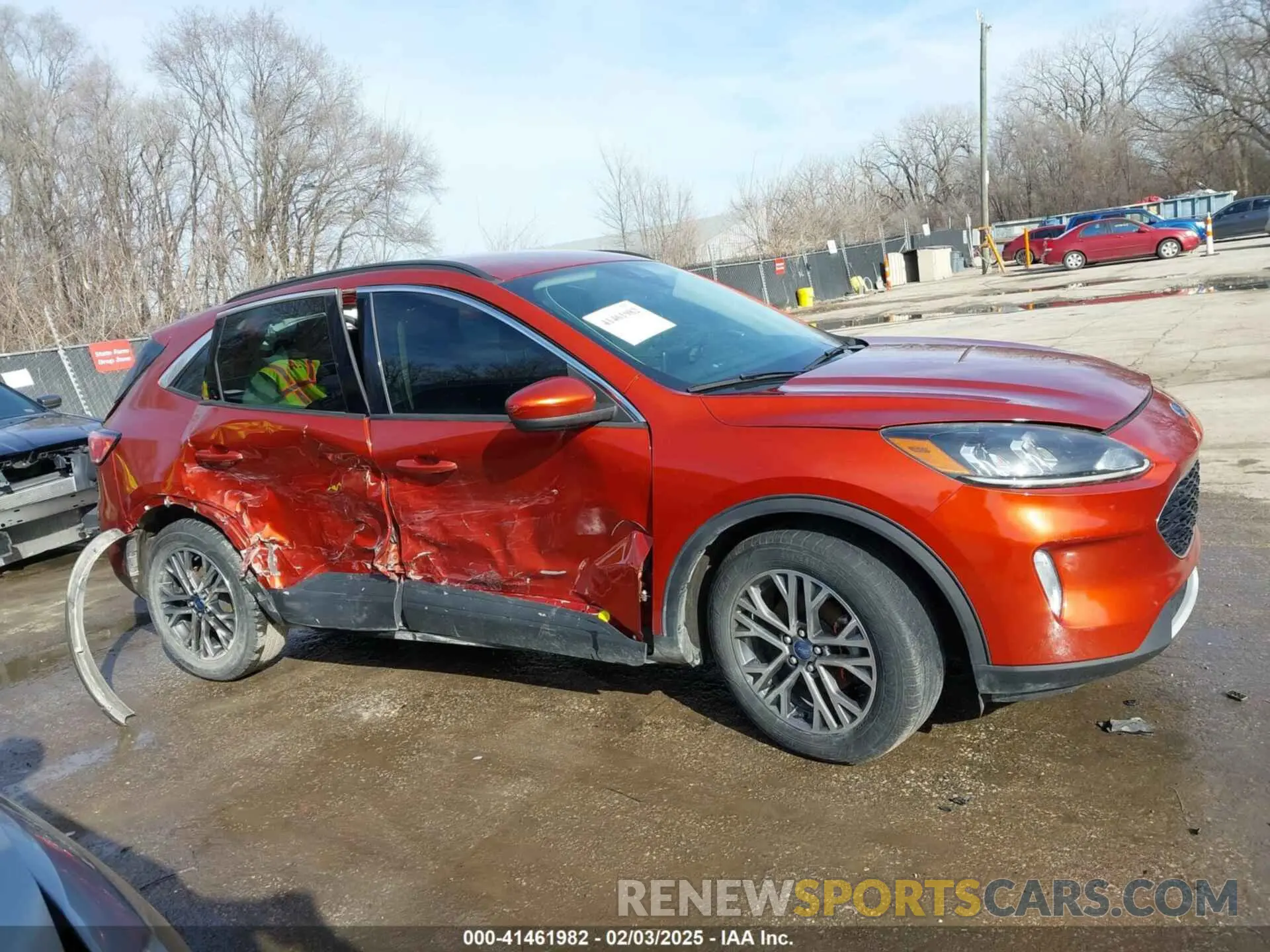 13 fotografías del automóvil dañado 1FMCU0H67LUA30065 FORD ESCAPE 2020