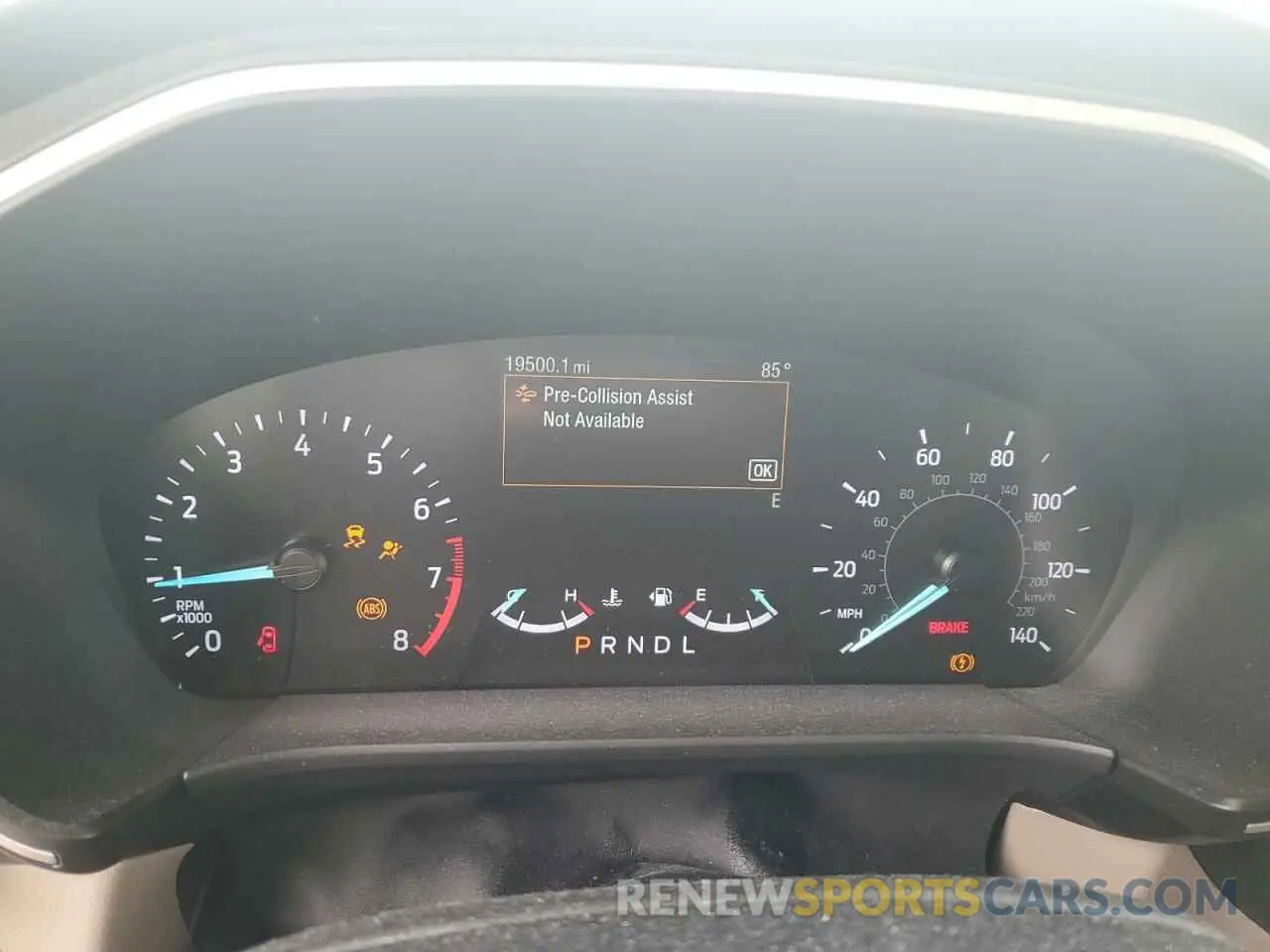 9 fotografías del automóvil dañado 1FMCU0H67LUA66709 FORD ESCAPE 2020