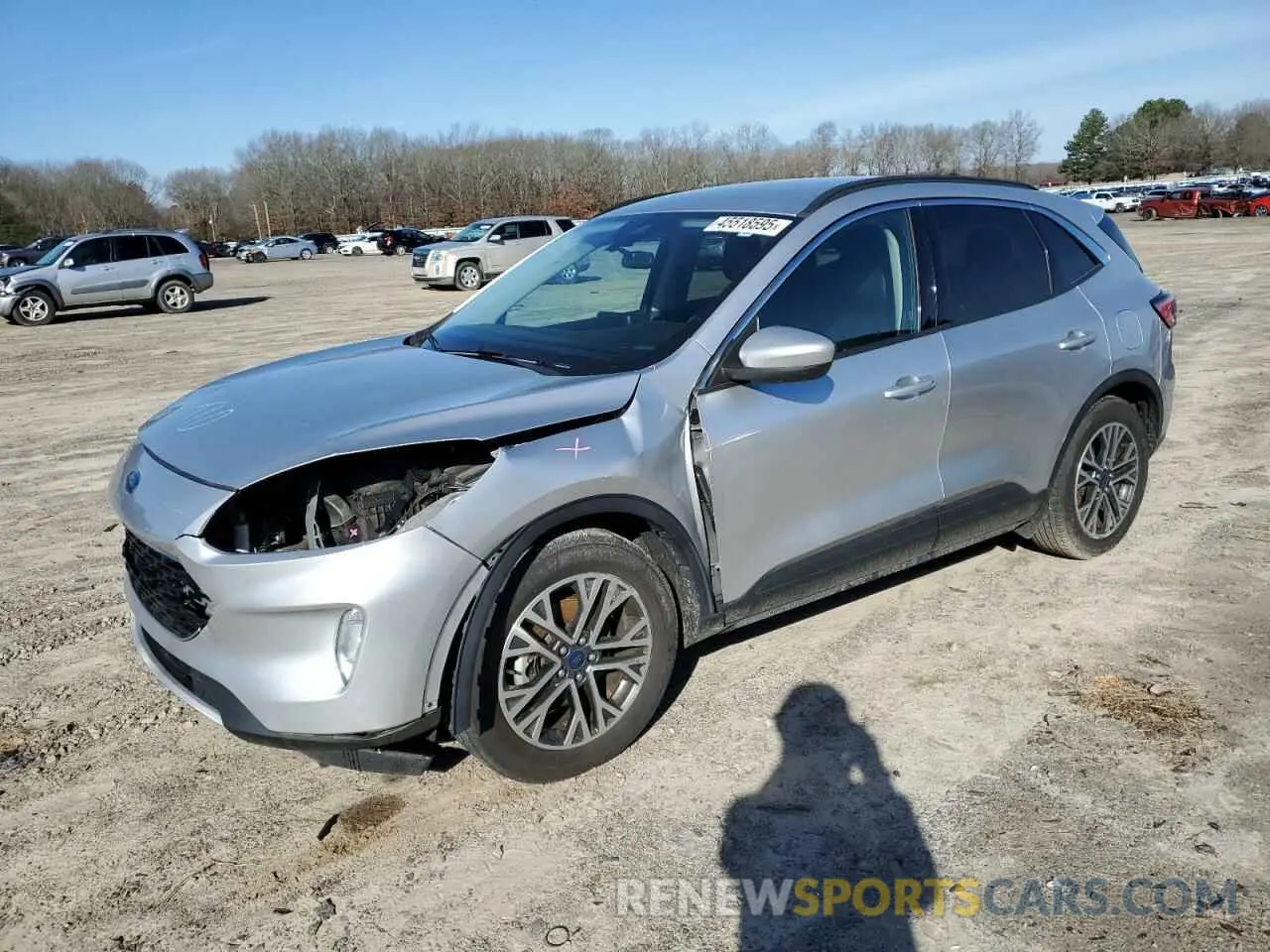 1 fotografías del automóvil dañado 1FMCU0H68LUB10443 FORD ESCAPE 2020
