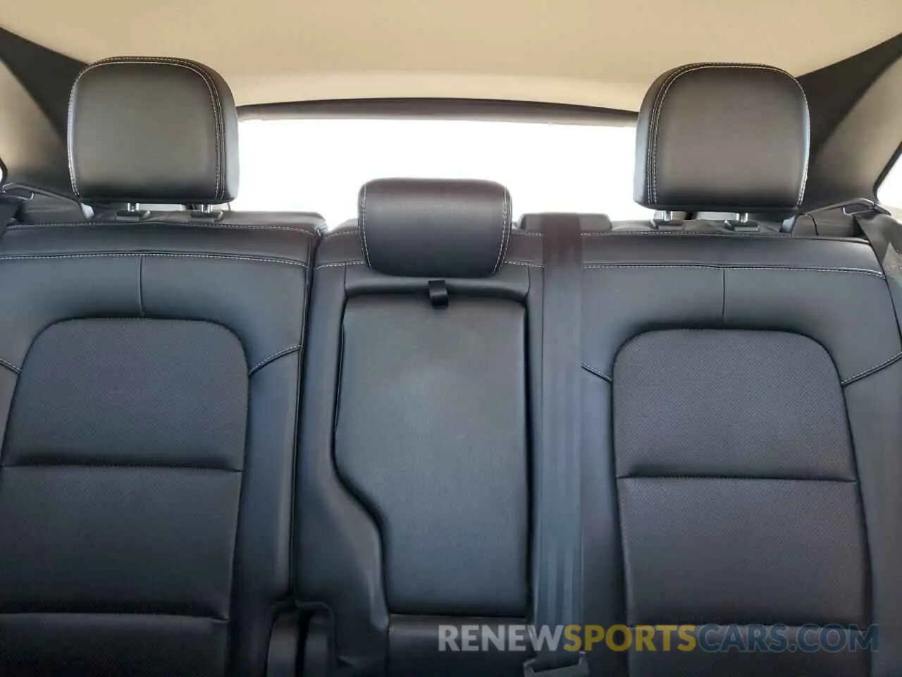 10 fotografías del automóvil dañado 1FMCU0H69LUA81034 FORD ESCAPE 2020