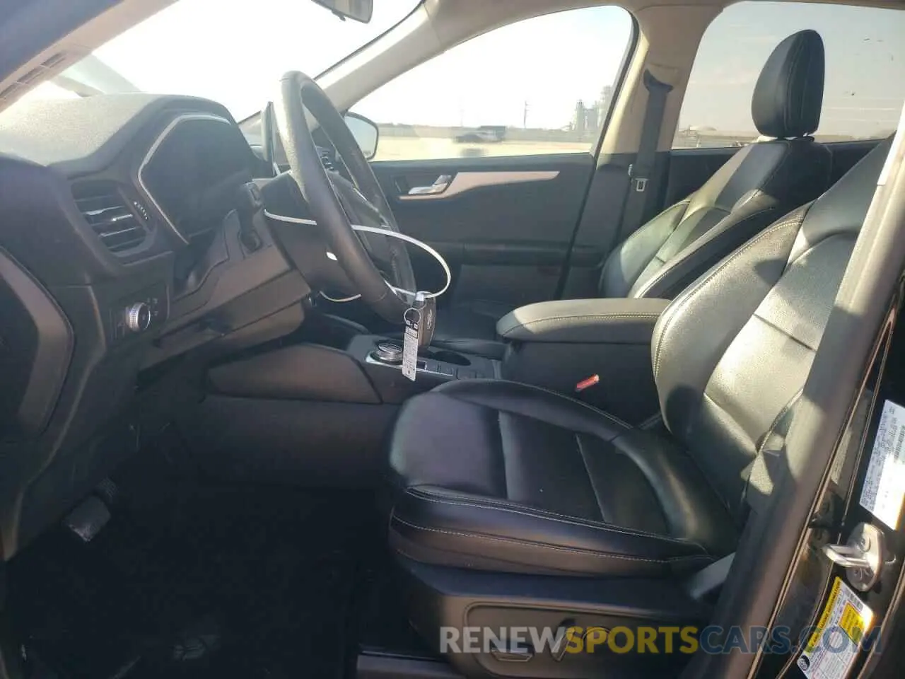 7 fotografías del automóvil dañado 1FMCU0H69LUB96765 FORD ESCAPE 2020
