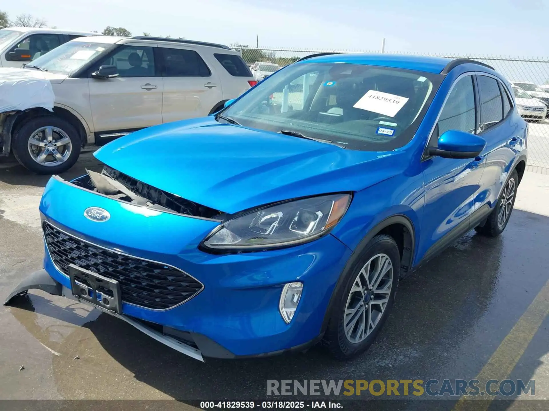 2 fotografías del automóvil dañado 1FMCU0H6XLUB08550 FORD ESCAPE 2020