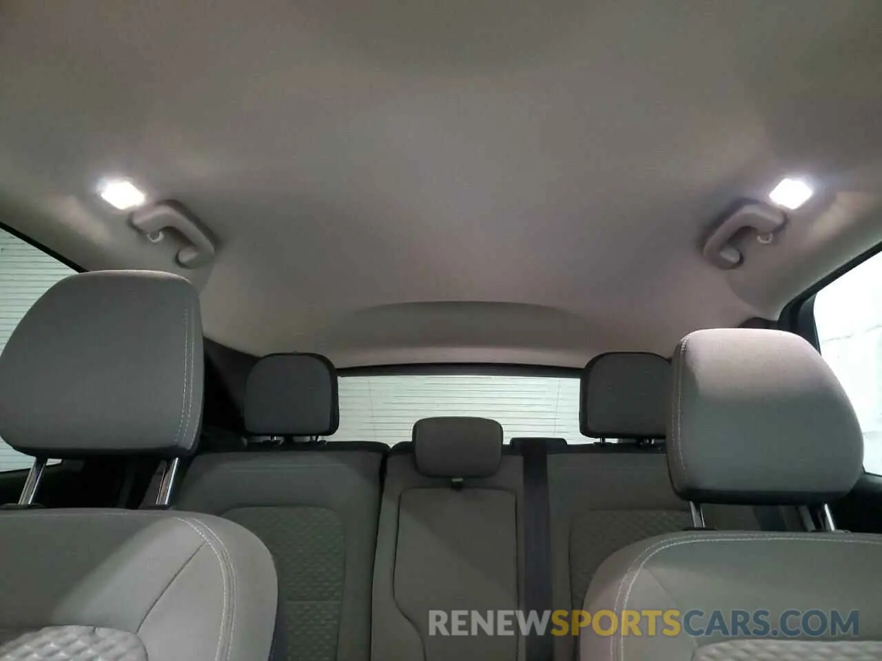 10 fotografías del automóvil dañado 1FMCU9BZ0LUB09942 FORD ESCAPE 2020