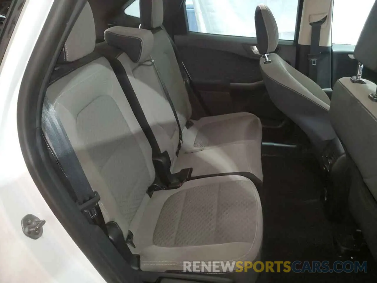 11 fotografías del automóvil dañado 1FMCU9BZ0LUB09942 FORD ESCAPE 2020