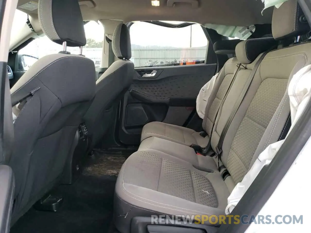 11 fotografías del automóvil dañado 1FMCU9BZ1LUB14101 FORD ESCAPE 2020