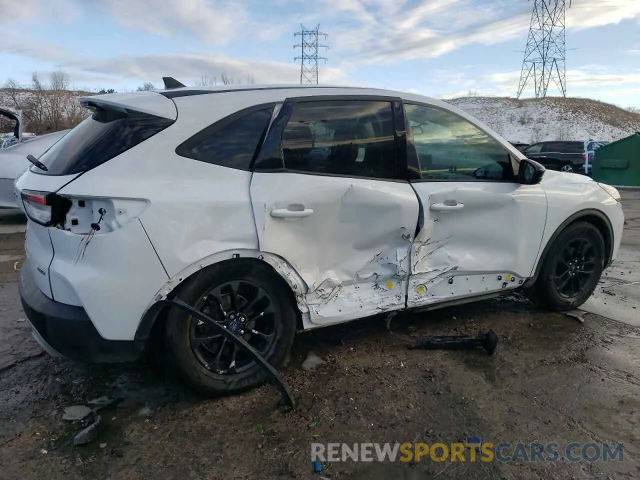 3 fotografías del automóvil dañado 1FMCU9BZ1LUB14101 FORD ESCAPE 2020