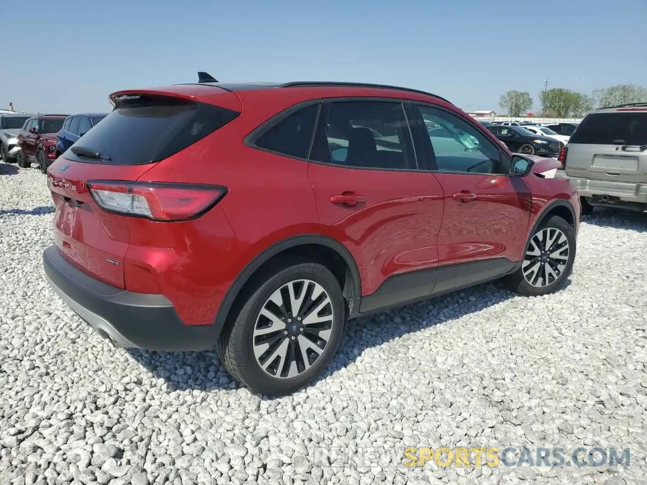 3 fotografías del automóvil dañado 1FMCU9BZXLUA45425 FORD ESCAPE 2020