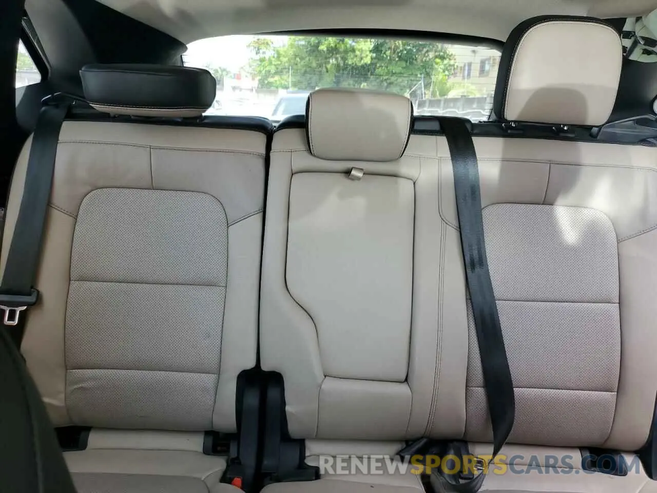 10 fotografías del automóvil dañado 1FMCU9DZ0LUB95931 FORD ESCAPE 2020