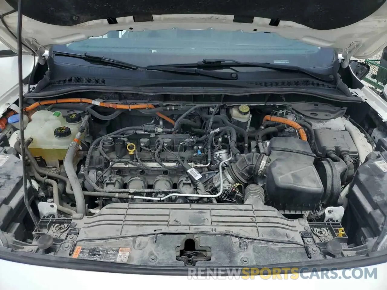 12 fotografías del automóvil dañado 1FMCU9DZ0LUB95931 FORD ESCAPE 2020